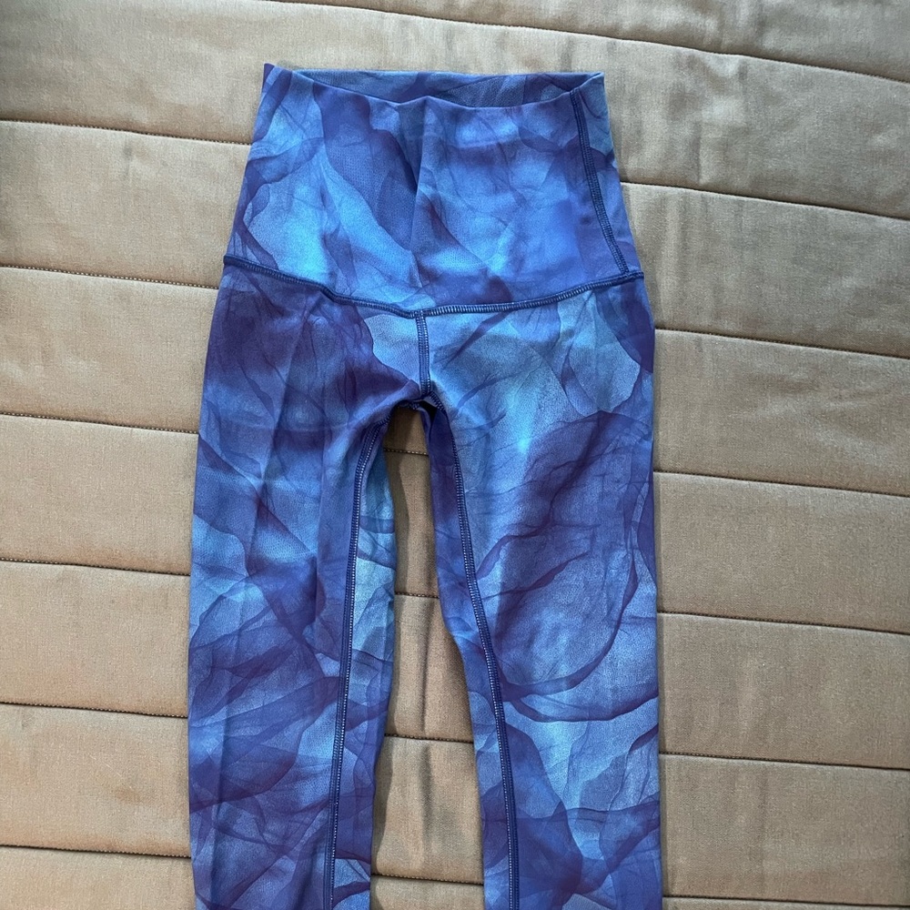 Lululemon Cropped Leggings